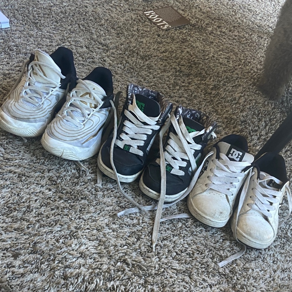 Boys size 1 sneakers set of 3 ( will sell individually )